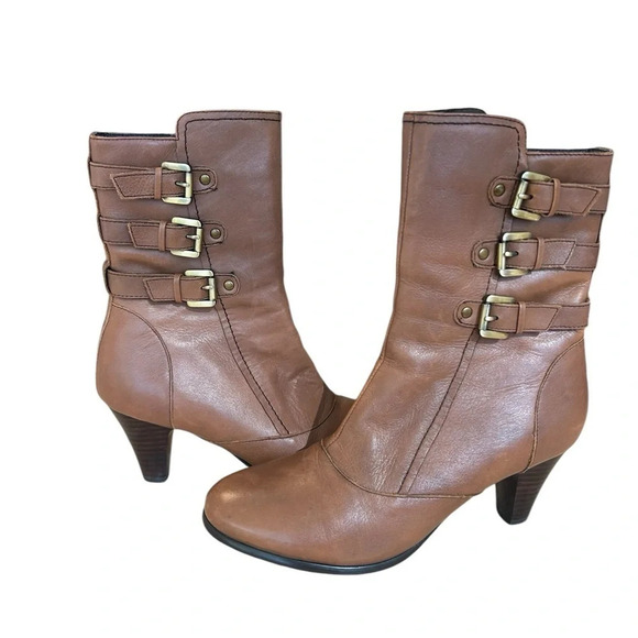 Arctica lined beautiful heeled boots size 7.5 new condition (worn under 5 times) - Picture 2 of 11